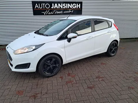 Ford Fiesta 1.25 Titanium | Airco | LM Velgen | Radio | Nette auto! | RIJKLAARPRIJS INCL 12 MAANDEN 