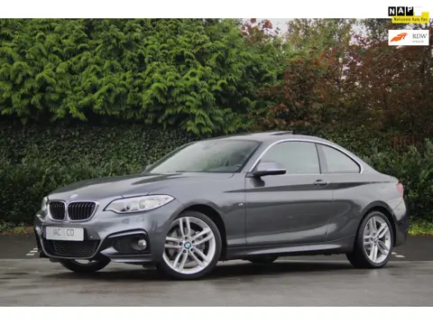 BMW 2-serie Coupé 220iA High Executive NL auto - Volledige historie