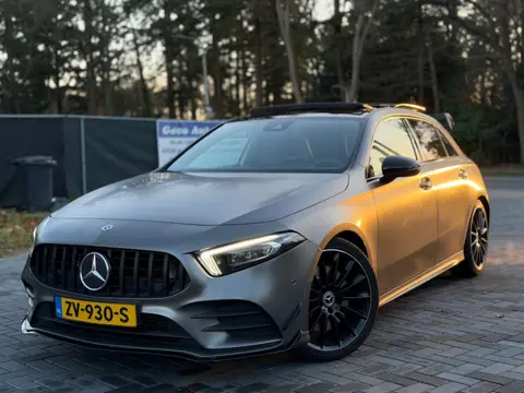 Mercedes-Benz A-klasse 250 Premium Plus Pano Sfeer Camera A45 Look Burmester