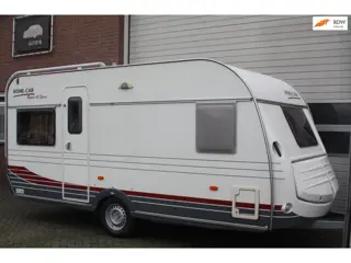 Home-car racer 45 space Garantie, 4 persoons, frans bed, fietsen drager, kachel, voortent, vast toil