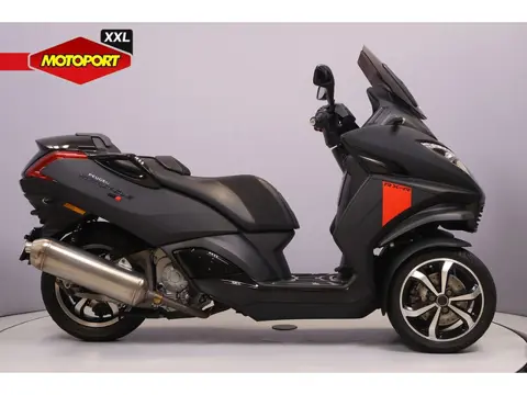Peugeot METROPOLIS 400 RXR (bj 2017)