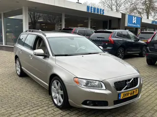 Volvo V70 3.2 238pk Aut ACC 93000km Apple Car Play Dealer onderhouden
