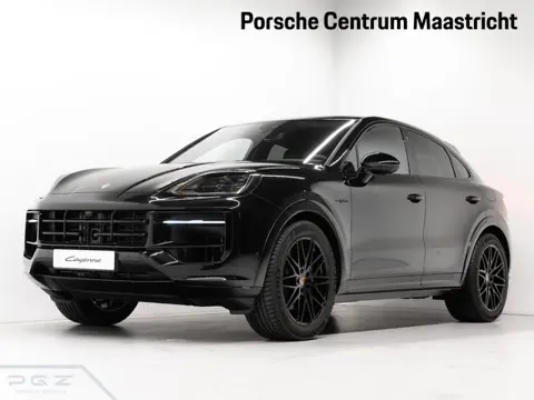 Porsche Cayenne E-Hybrid Coupé Black Edition
