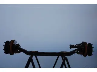 MAN V9-82L-27 (bj 2000)