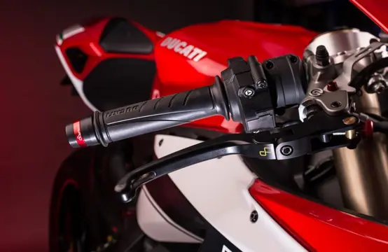 KOPPELINGSHANDLE Ducati 848 2002 - 2007 / 2008 - 2010