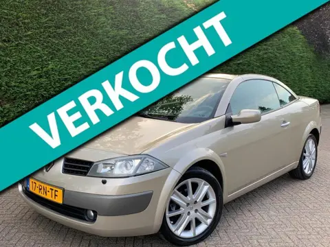 Renault Mégane coupé cabriolet 2.0-16V Privilège Luxe 1 jaar apk ( AIRCO !!! )