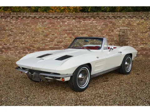 Chevrolet Corvette C2 Sting Ray Convertible "No. 1987 built" From the first batch of 2000 manufactur