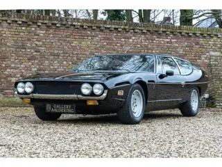Lamborghini Espada series 2 "Matching Numbers" Presented in "Nero Cangiante over Bordeaux Senape lea