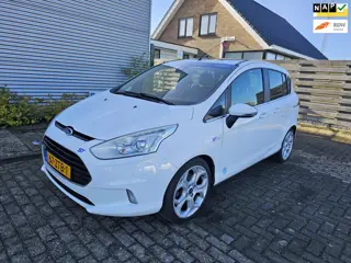 Ford B-Max 1.0 EcoBoost Titanium Panaromadak/Stoelverw. Bj:2013 NAP!