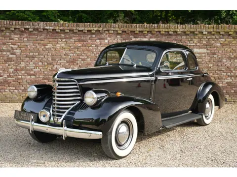 Oldsmobile Business Coupé "F-series" In restored condition retaining original parts such as the dash