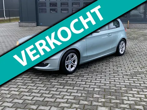 BMW 1-serie 120i Business Line 170PK N.A.P