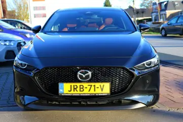 MAZDA 3 2.5 e-SkyActiv-G M Hybrid 140 Nagisa,Black line ,RIJKLAARPRIJS!