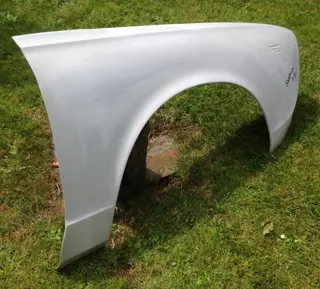 Kunststof voorspatbord Nissan/Datsun E10 Cherry