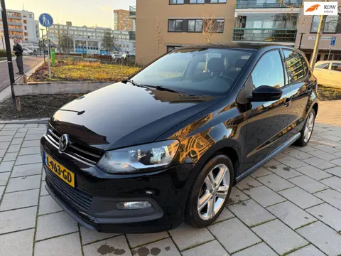 Volkswagen POLO 1.2 R-LINE | Airco | Sportieve Look