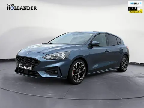 Ford Focus 1.0 EcoBoost Hybrid ST Line X . Keyless/Camera