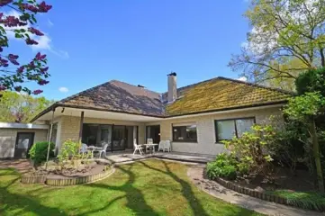 Op toplocatie goh vrijst. woonhuis, ook gelijkvloers wonen