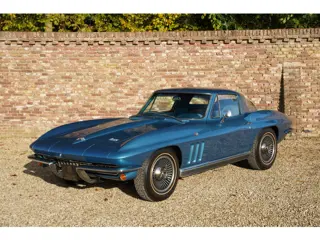 Chevrolet Corvette C2 Sting Ray Blue on Blue - "Nassau Blue Metallic over Bright Blue Vinyl", Very n
