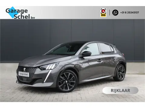 Peugeot 208 1.2 PureTech GT 100pk - Panorama - Navi - Camera - Stoelverwarming - Rijklaar