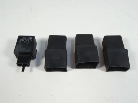 RELAIS Honda CB 900 2002 - 2007