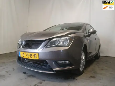 Seat Ibiza 1.0 EcoTSI Style Connect - Front / Linker Zij Schade