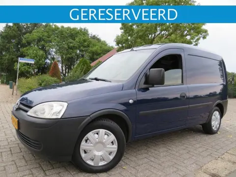 Opel Combo 1.4 Benzine met Zijdeur & Slechts 84000k