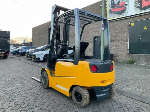 Jungheinrich EFG 425K 2500KG 6.00METER HEFTRUCK (bj 2008)