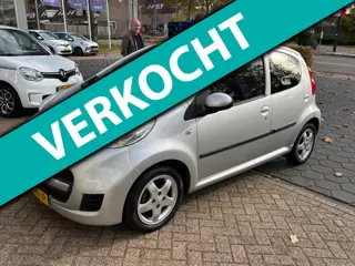 Peugeot 107 1.0-12V Millesim 200 Automaat, Carplay, Camera