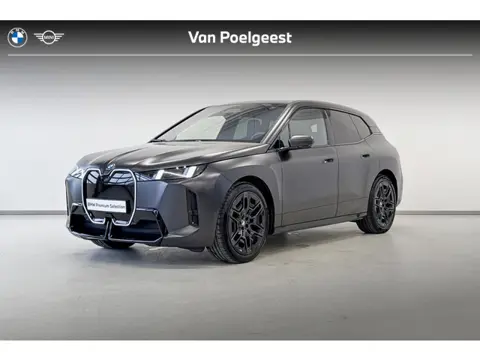 BMW iX xDrive45