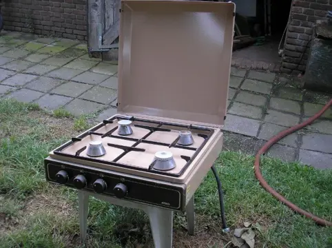 Gasstel, atag, vier pits,met afdekplaat