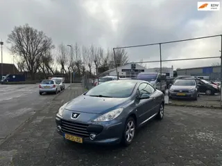Peugeot 307 CC 2.0-16V Cabrio Airco Leer Stoelverwarming
