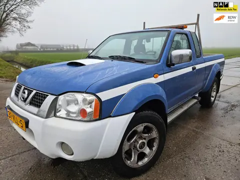 Nissan King Cab Navara 2.5 DTi/ airco/ pick up/ bj 2008 ( euro 4)