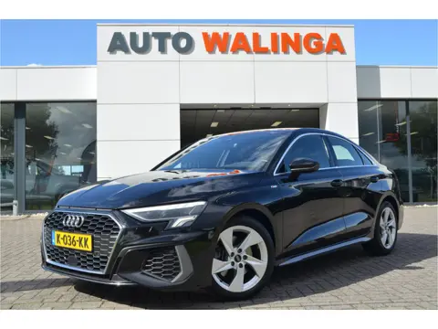 Audi A3 Limousine 35 TFSI 3x S-Line 4 Cilinder 150 PK Virtual cockpit | Afgevlakt stuur | Carplay | 