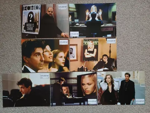 S1MONE lobbycard set.