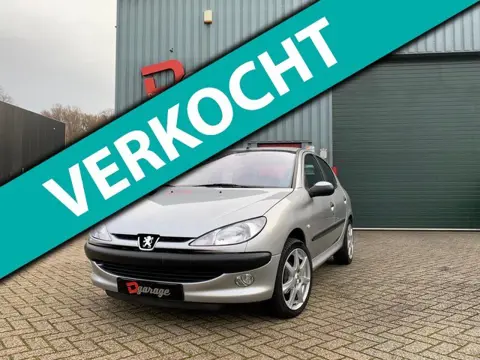 Peugeot 206 1.4 Absolute nieuwstaat!