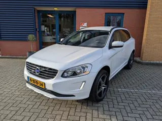VOLVO XC60 2.0 T5 FWD SUMMUM, Automaat, Trekhaak, Airco, PDC