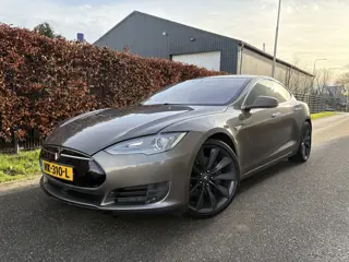 Tesla Model S 70D Base / AUTOMAAT / LEER / FREE SUPERCHARGE