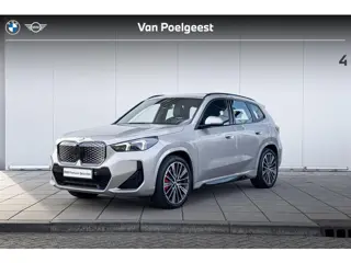 BMW iX1 xDrive30 67 kWh M Sport Pro 20 Inch / Comfort Acces / Shadow Line / Binnen & Buitenspiegel A
