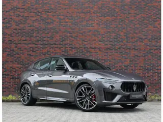 Maserati Levante 3.8 V8 Trofeo | Pano - 360cam - 1 eig.