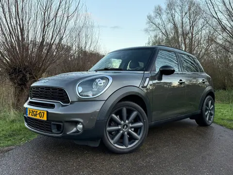 Mini Mini Countryman 1.6 Cooper S Chili | 1e Eigenaar | H-Leder | 18" Velgen | Navi | Xenon | Clima 
