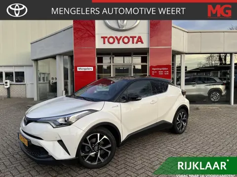 Toyota C-HR 1.8 Hybrid Style Bi-Tone | Rijklaar | NL-Auto | Navi | Stoel en stuurverwarming | Parkee
