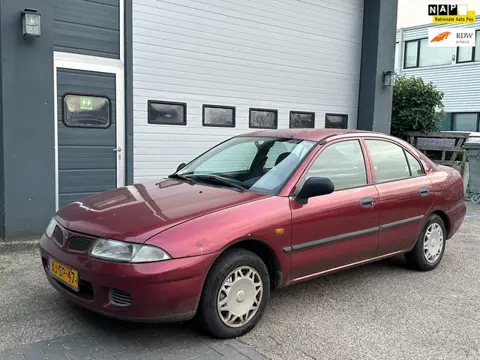 Mitsubishi Carisma 1.6 GL Royal Class /AIRCO/INRUILKOOPJE/