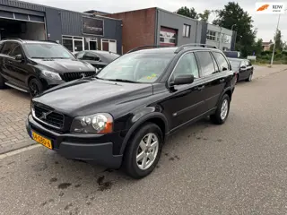Volvo XC90 2.5 T Kinetic AUT 7-PERS | YOUNGTIMER
