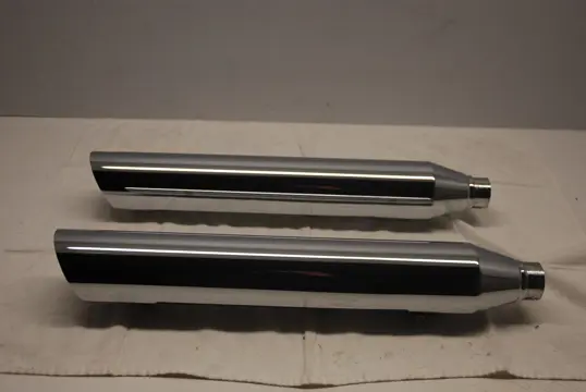 UITLAAT Harley Davidson Softtail 2000 - 2017