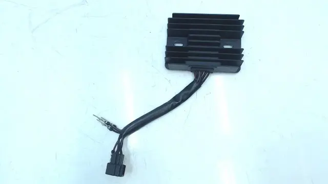 SPANNINGSREGELAAR Suzuki GSX R 1000 2009 - 2010