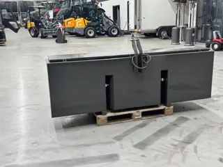 Fendt Frontkist, opbergbox (bj 2025)