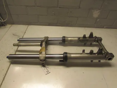 VOORPOTEN COMPLEET Suzuki GSX R 600 2001 - 2003