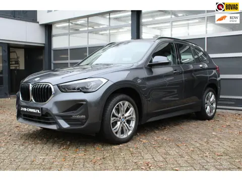 BMW X1 SDrive18i/Leer/Automaat