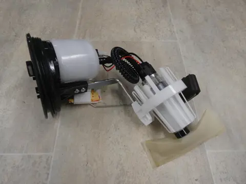 BRANDSTOFPOMP BMW R 1250 RT 2021 - 2023