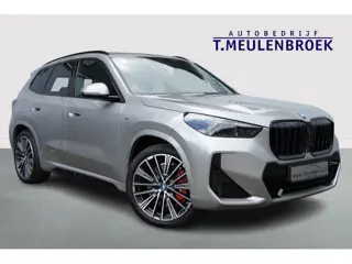 BMW X1 xDrive30e M Sportpakket Pro, Panoramadak, (bj 2025)