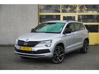 Škoda Karoq 1.5 TSI 150PK! Automaat Sportline Business BJ2020 Lmv 19" | Led | Pdc | Navi | Keyless e